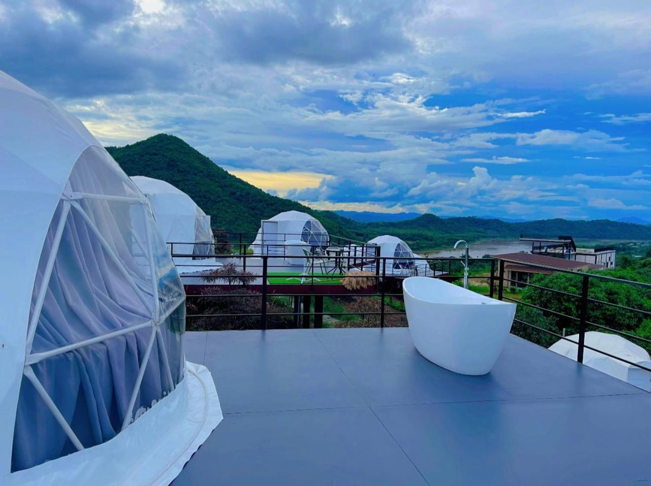 สกายเบย์ เชียงคาน Hotel Pha Baen Exterior photo